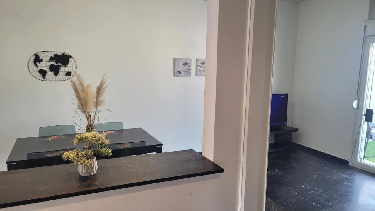 Seaty Apartment Corinth ภายนอก รูปภาพ