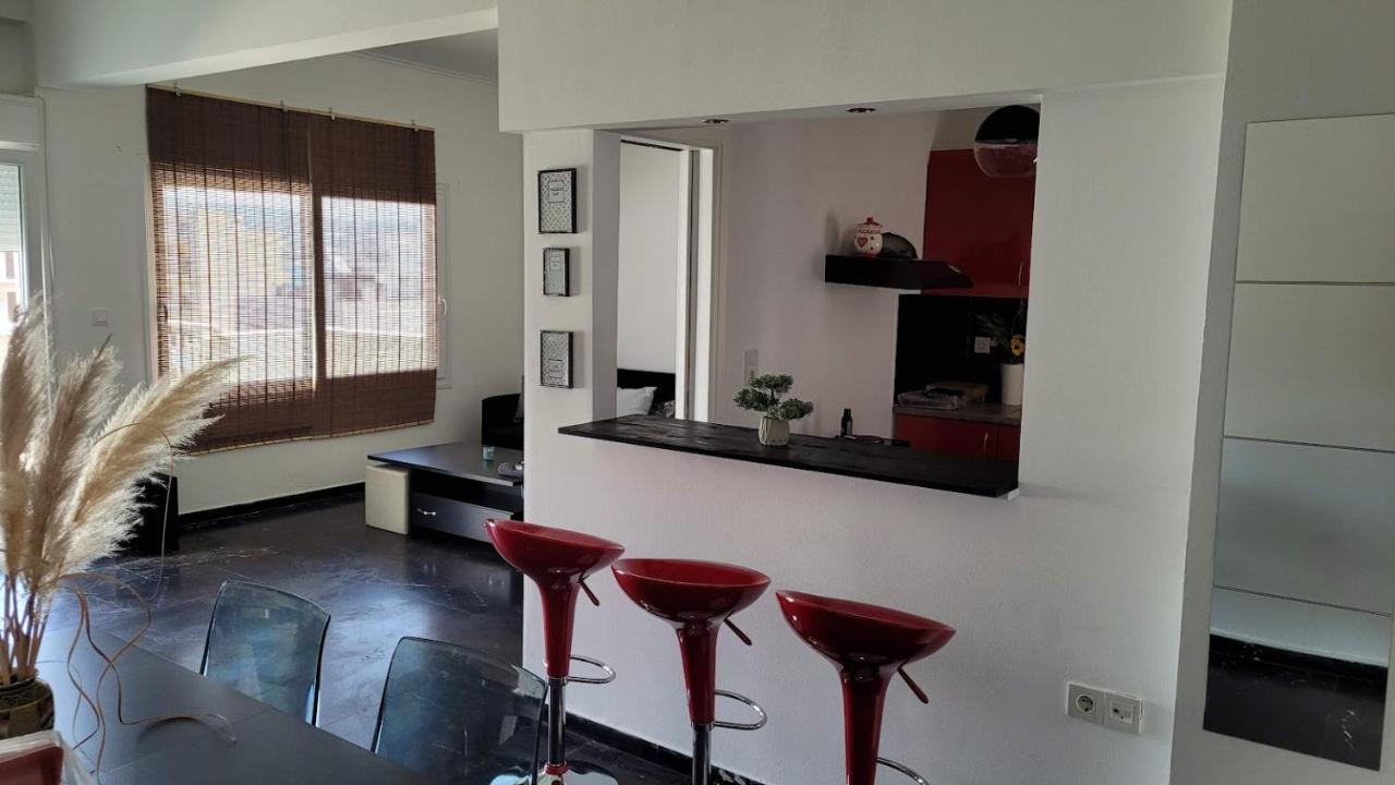 Seaty Apartment Corinth ภายนอก รูปภาพ