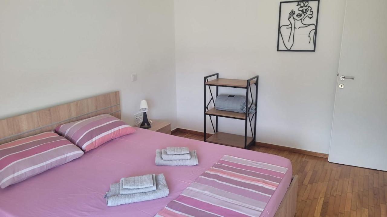 Seaty Apartment Corinth ภายนอก รูปภาพ