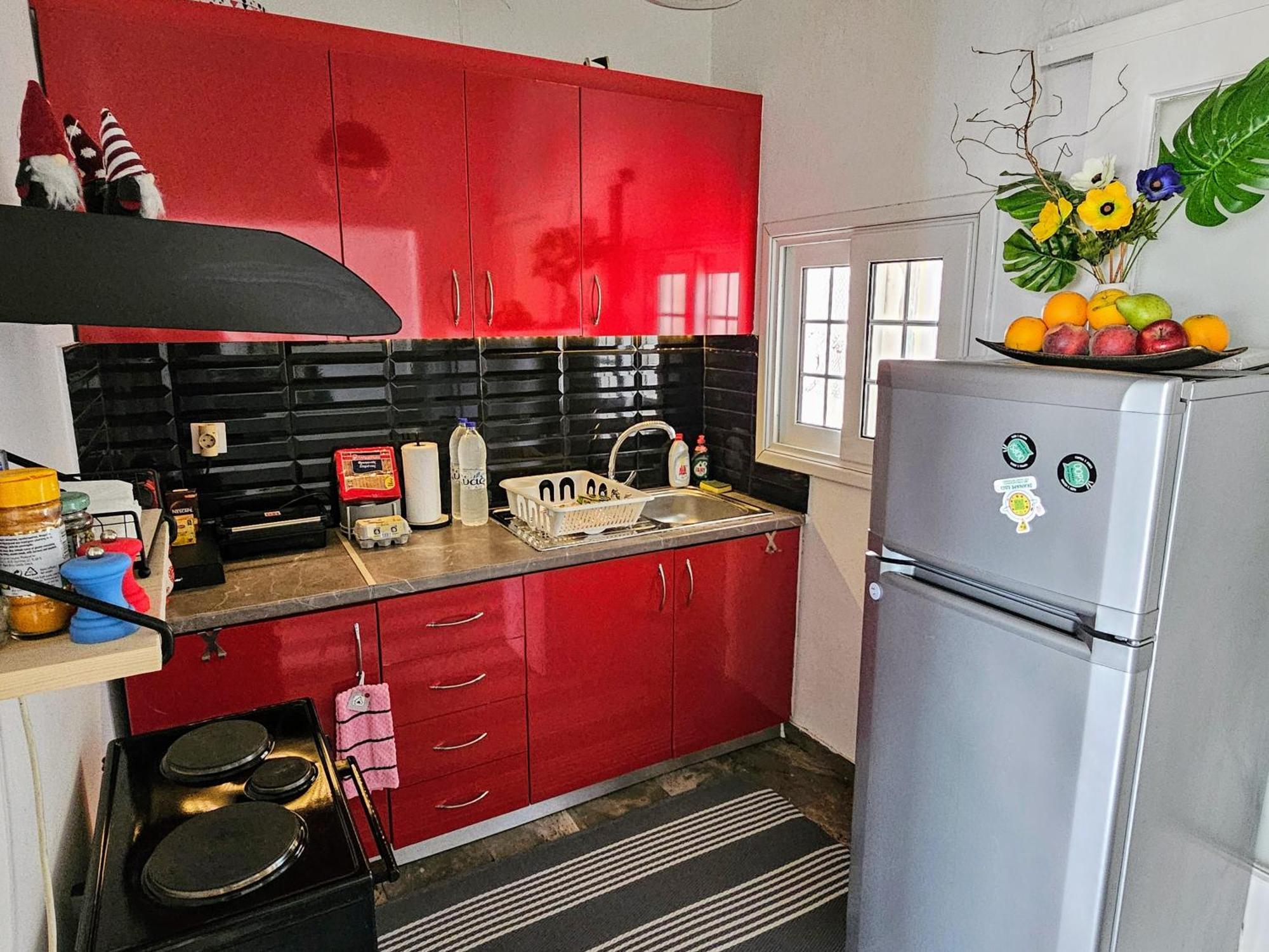 Seaty Apartment Corinth ภายนอก รูปภาพ
